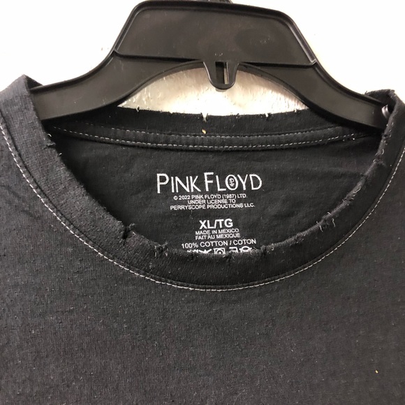 Pink Floyed Distressed Graphic Band Tee - Picture 3 of 8